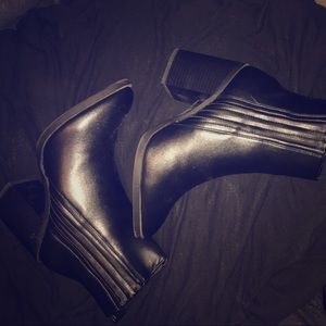 Madden girl black ankle booties